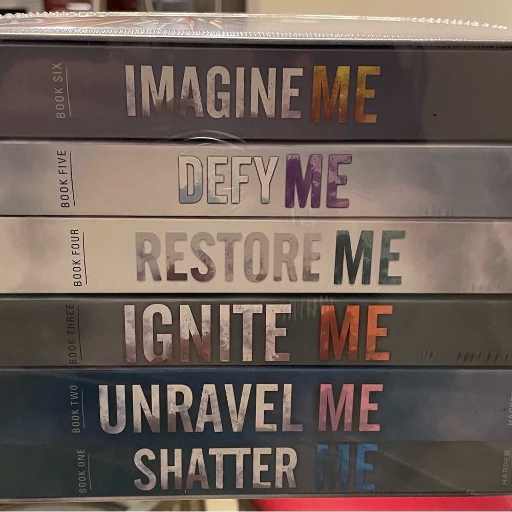 The Shatter Me Series 6-Book Box Set by Tahereh Mafi